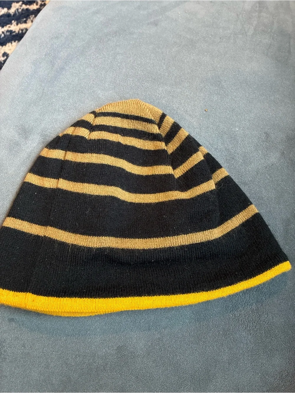 Men’s 686 Striped Beanie One Size Fits Most Winter Hat